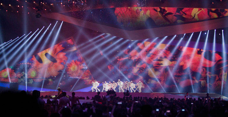 f_m_tv-Opening Number of the Final Evening, Eurovision Song Contest, Baku 2012_0000_11