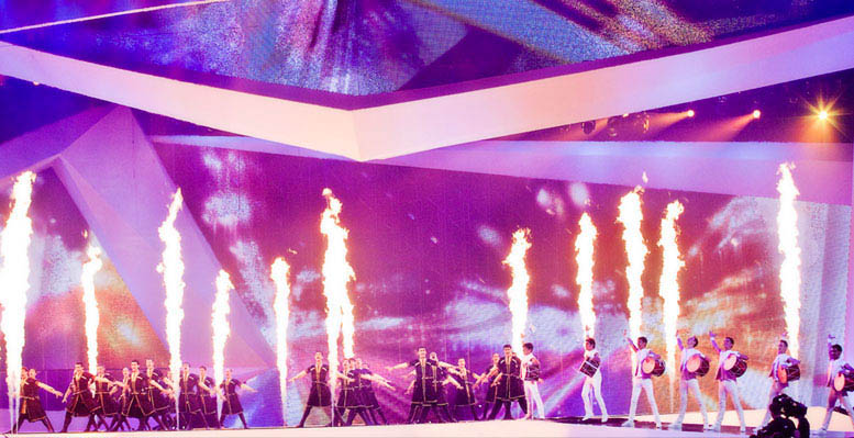 f_m_tv-Opening Number of the Final Evening, Eurovision Song Contest, Baku 2012_0008_3